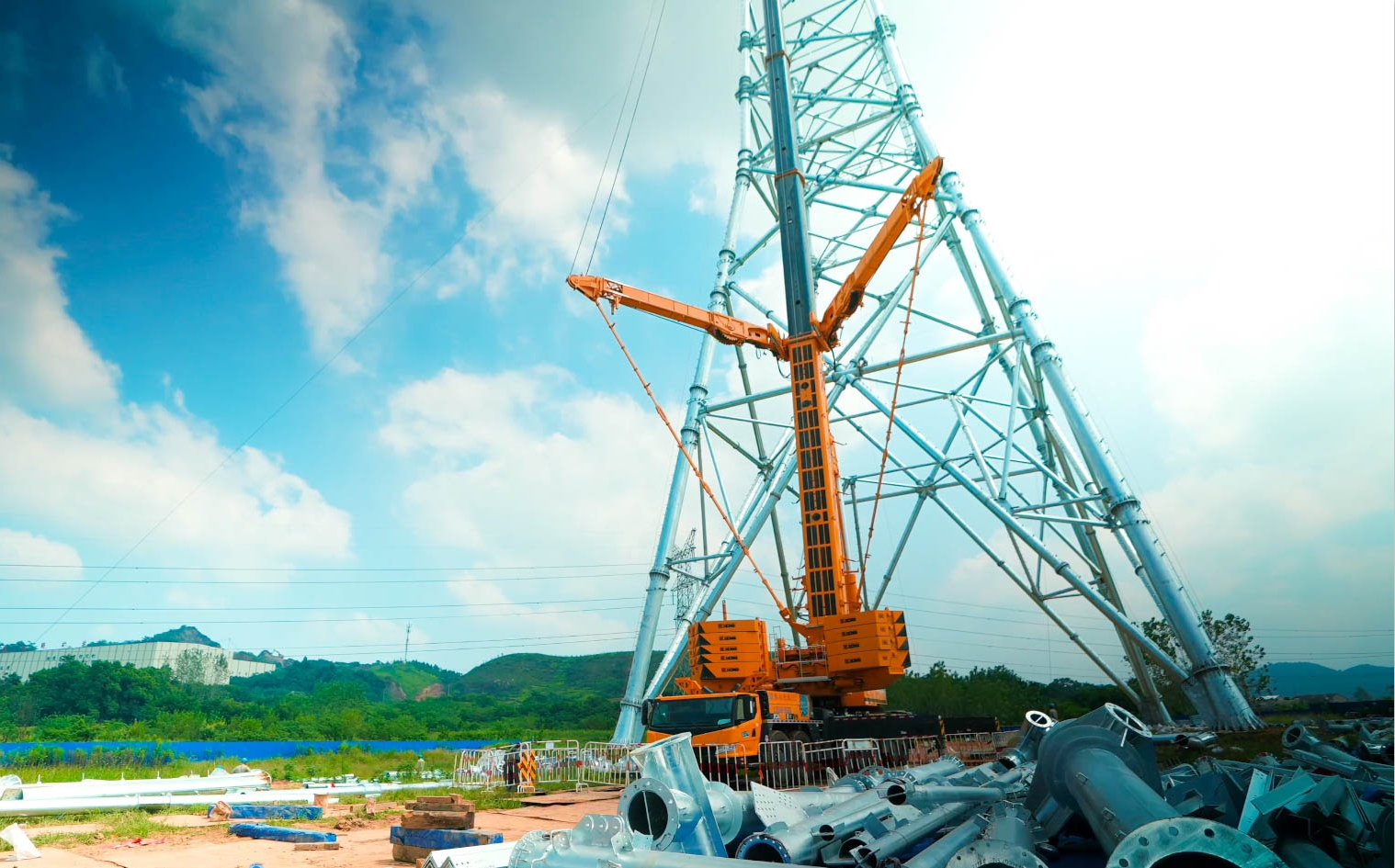 乐鱼体育“百变金刚”XCA600L8助力湖北送变电工程项目