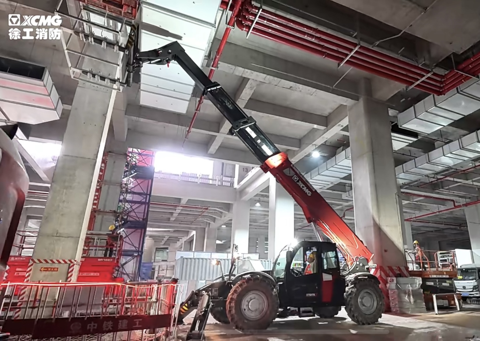 客户用了都说好！乐鱼体育XT5017K伸缩臂叉装车施工纪实