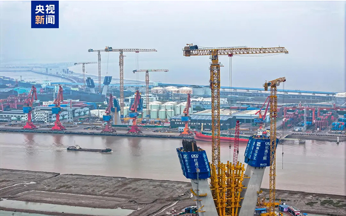 央视聚焦！乐鱼体育超大塔助建世界级桥梁工程！