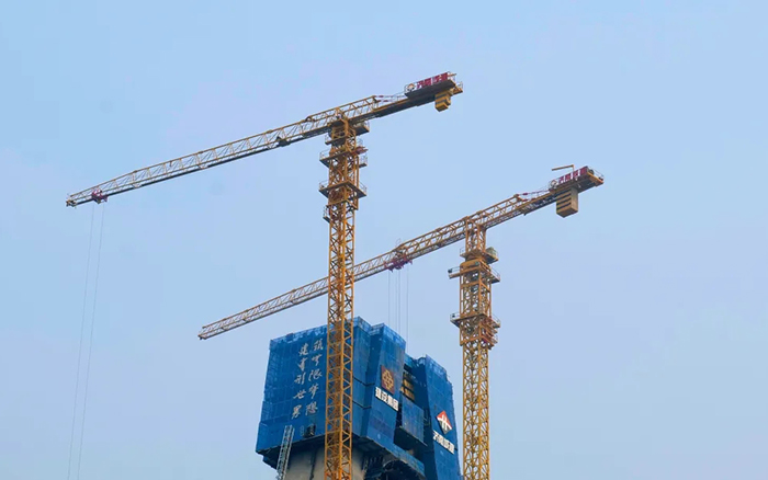 黄河上的超级综合体 | 乐鱼体育塔机助建世界级大桥