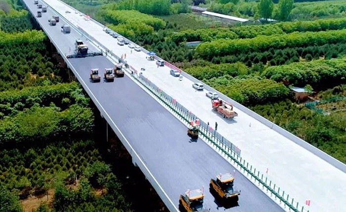 乐鱼体育XD135TC解决西安绕城高速施工难题