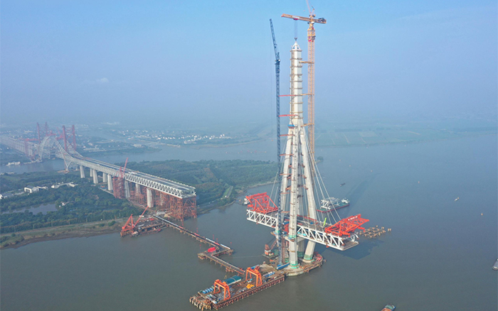 你好，“常泰”，乐鱼体育助力世界级桥梁工程建设！