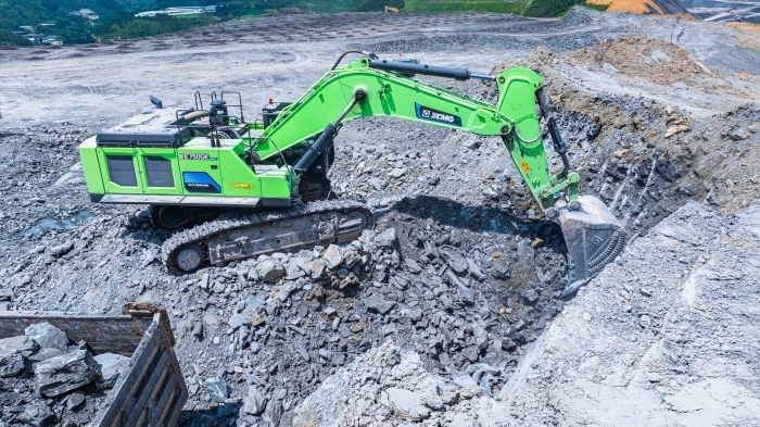【乐鱼体育金?矿山开采】“重装战神”XE750GK HEV进军云南露天磷矿