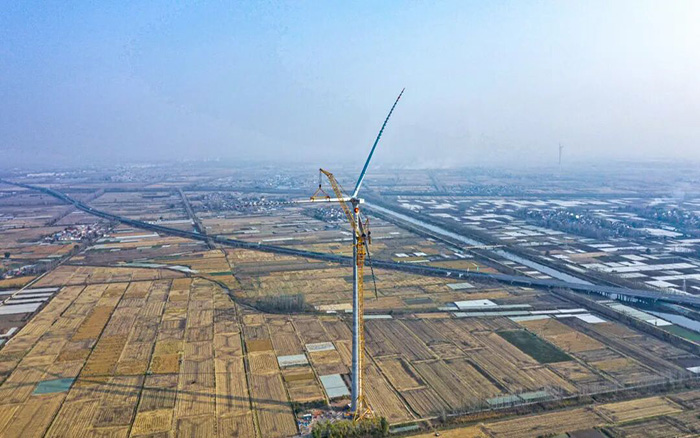 麦田工况实录 | 乐鱼体育XGL3300-220S动臂塔机170米高空显身手