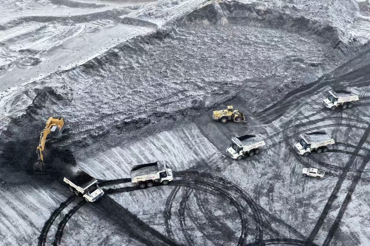 获得成功！乐鱼体育无人纯电矿卡在煤炭运输环节混行测试成效显著