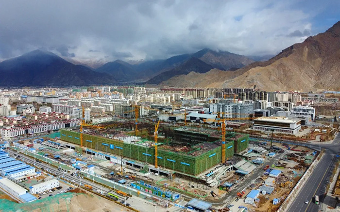 “世界屋脊”再建新地标！乐鱼体育群塔“交作业了”！