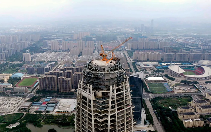 新地标 | 乐鱼体育塔机299米高空俯瞰台州天际线